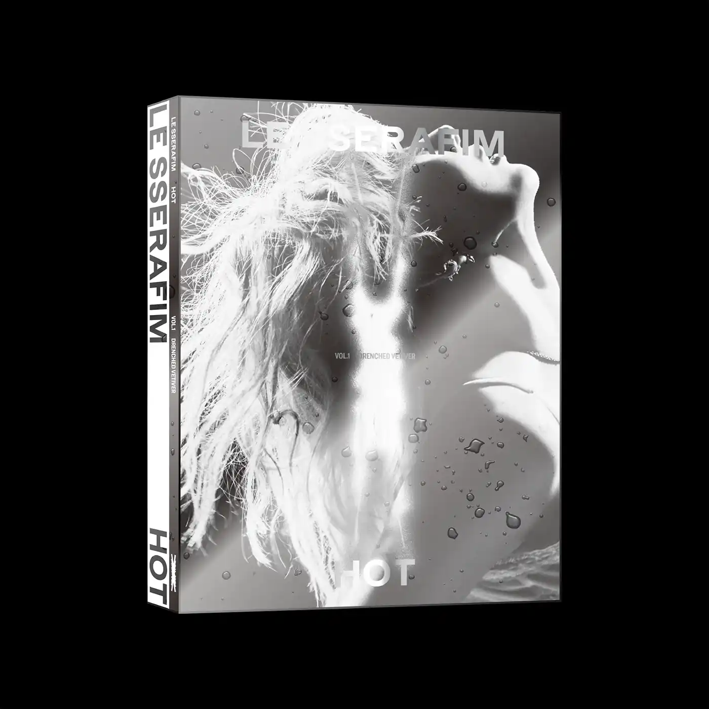 LE SSERAFIM – HOT (5. mini album) – Vol.1 DRENCHED VETIVER / Vol.2 TANNED GUAIAC / Vol.3 BLEACHED AURA